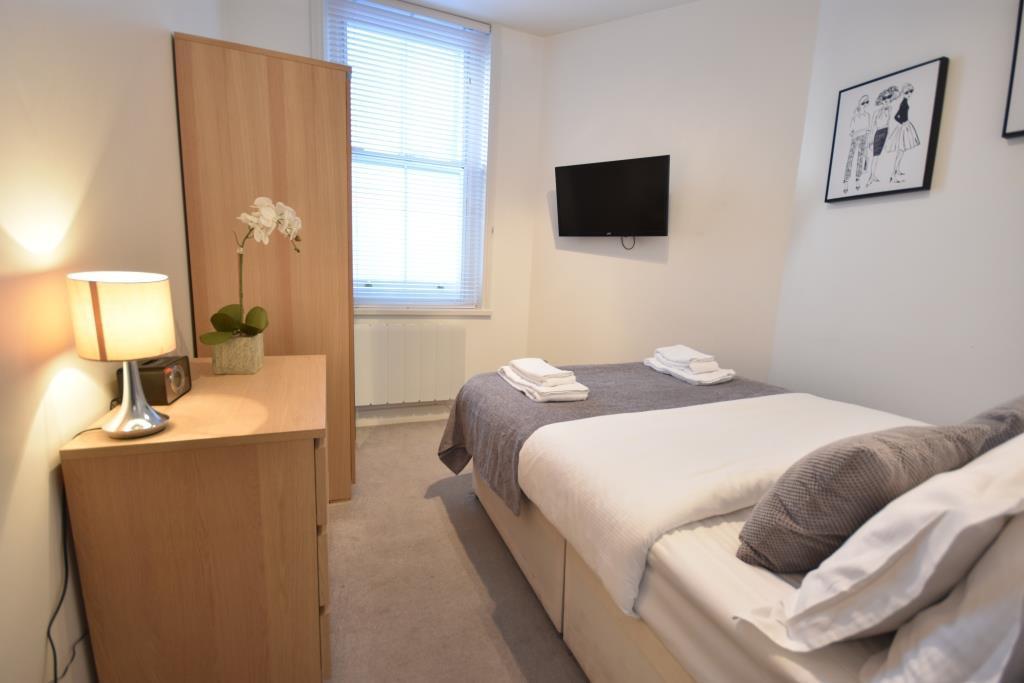 Apt 2, Soho Apartments 1St Floor By Indigo Flats Londres Exterior foto